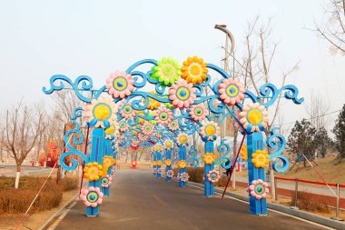 Park feneri koridoru, fotoğrafa yakın çekim.