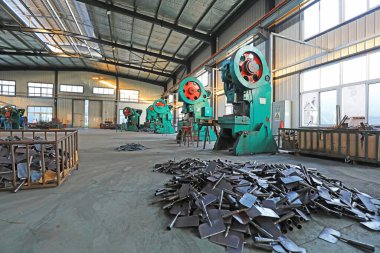 Donanım Aracı Üretim Hattı Makinesi ve Ekipmanı