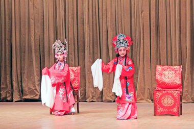 LUANNAN COUNTY - 22 Eylül: Çin klasik PingJu stilleri, 22 Eylül 2014, Luannan County, Hebei Eyaleti, Çin