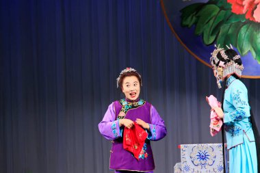 Luannan County - 15 Haziran 2015 'te Çin Pekin operası sahnelendi, Luannan County, Hebei Eyaleti, Çin