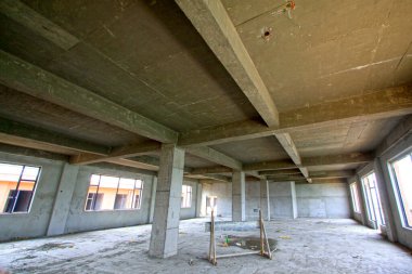 Bitmemiş beton döküm salonu, fotoğrafın yakın çekimi