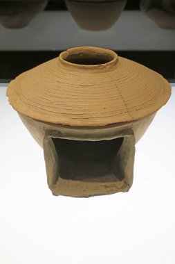 Çin Antik Seramik Malzemeleri