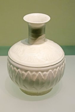 Çin Antik Seramik Malzemeleri