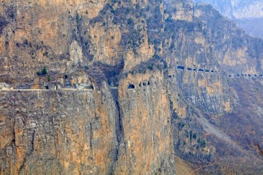 Kunshan hang wall highway, Lingchuan county, Shanxi province, China