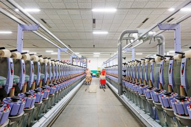 Tangshan City - 4 Ocak 2018: işçiler Tangshan City, Hebei, Chin 'de