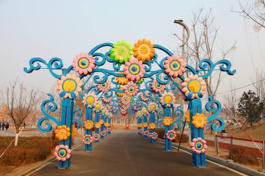 Park feneri koridoru, fotoğrafa yakın çekim.