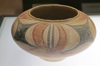 Çin Antik Seramik Malzemeleri