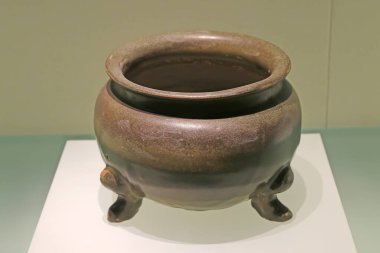 Çin Antik Seramik Malzemeleri