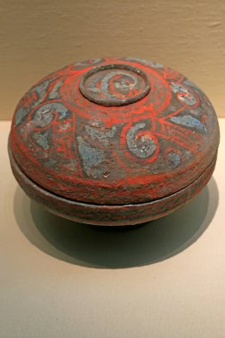 Çin Antik Seramik Malzemeleri