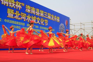 LUANNAN COUNTY - 8 AĞUSTOS: 8 Ağustos 2014, Luannan County, Hebei Eyaleti, Çin