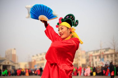 Luannan County - 27 Şubat 2018: Yangge Dans Performansı, Luannan County, Hebei Eyaleti, Çin