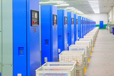 LUANNAN COUNTY - 23 Ağustos: Spinning mill makine ve ekipmanları, 23 Ağustos 2014, Luannan County, Hebei Eyaleti, Çin