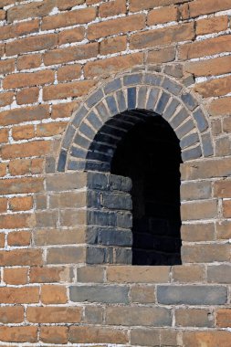 Çin 'in antik savunma duvarı girişi