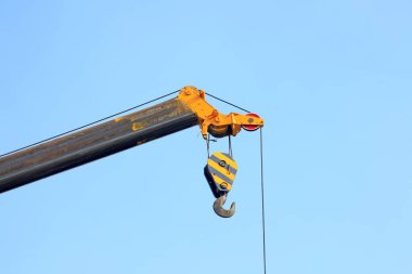 Turna kancası, şantiyelerde.