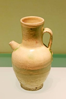 Çin Antik Seramik Malzemeleri