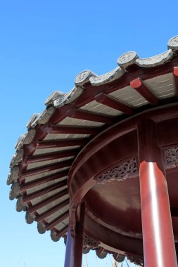 Çin dairesel pavyonu çatısı