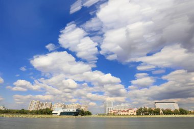 Liman Parkı Mimari Sahnesi, Çin