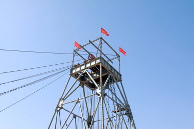 MACHENG - 6 Mart 2014 tarihinde Macheng demir madeninde sondaj sondajı, Luannan County, Hebei Eyaleti, Chin