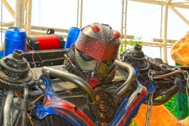 17 Mayıs 2014 'te Brown transformers, Happy Valley, Tianjin, Çin.