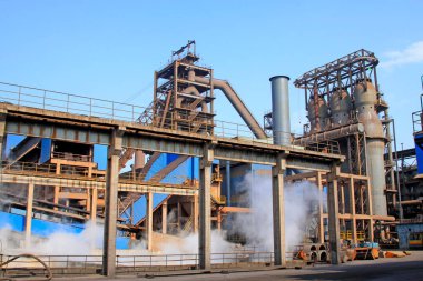 Çelik fabrikalarında fırın patlaması, fotoğrafın yakın çekimi.