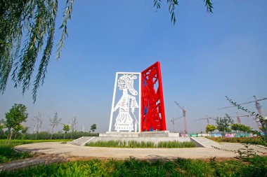 LUANNAN COUNTY - 18 Eylül: karakter Çin geleneksel heykeli 18 Eylül 2014, Luannan ilçesi, Hebei Eyaleti, Çin