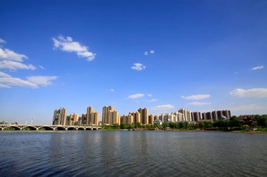 Şehrin güzel manzarası, fotoğrafa yakın çekim.