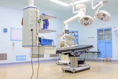 Ameliyathanede tıbbi ekipman, fotoğrafa yakın çekim.