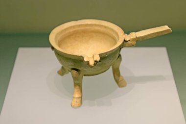 Çin Antik Seramik Malzemeleri