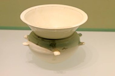 Çin Antik Seramik Malzemeleri