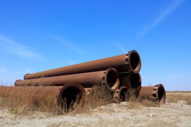 Dredging steel pipe piles in the open air 