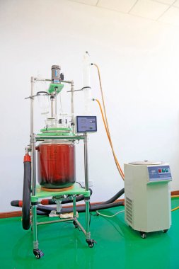 Bir laboratuarda cihazlar ve ekipmanlar, yakın çekim