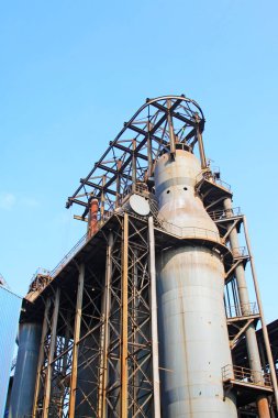 TANGSHAN - 20 Haziran: Çelik fabrikasında mekanik ekipman, 20 Haziran 2014, Tangshan, Hebei Eyaleti, Chin