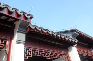 Çin geleneksel mimari çatısı