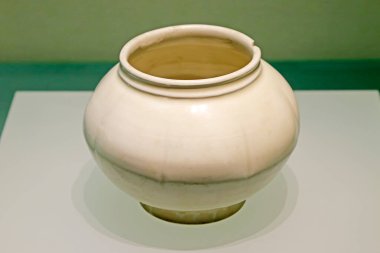 Çin Antik Seramik Malzemeleri