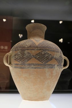 Çin Antik Seramik Malzemeleri