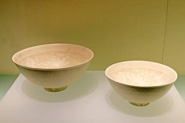 Çin Antik Seramik Malzemeleri