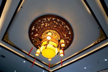 Geleneksel Çin lambaları ve fenerleri