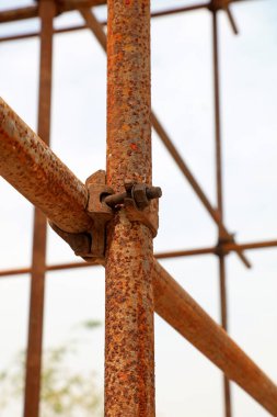 Oksitlenme paslı iskele, yakın plan fotoğraf.