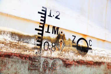 Geminin su hattı, yakın çekim fotoğrafı.