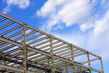 İnşaatın çelik yapısı otur