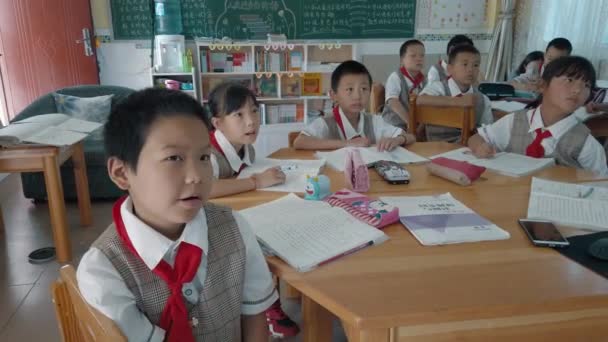 Guangyuan Çin Haziran 2020 Lkokulun Sınıf Sahnesi Çin Sichuan Guangyuan — Stok video