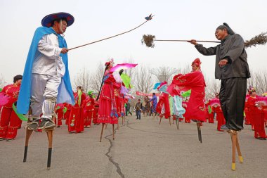 Fengnan County - 26 Şubat 2018: Yangge Dans Performansı, Fengnan County, Hebei Eyaleti, Çin