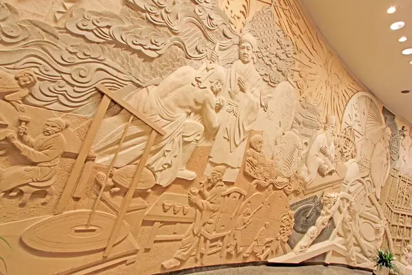 BEIJING - 24 Mayıs: Pekin 'deki Çin milenyum anıtı, 24 Mayıs 2014, Pekin, Chin