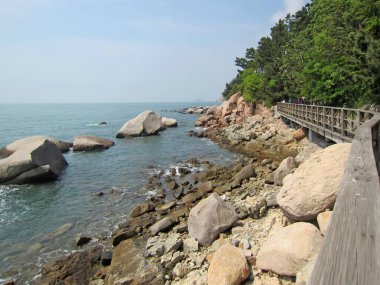 Shandong Qingdao Laoshan dağ manzarası, yakın çekim.