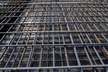 bükülmüş çelik çekiş, yakalama, fotoğrafa yakın çekim.