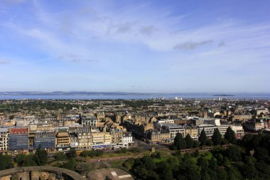 Edinburgh, İngiltere 'de şehir inşa manzarası.. 