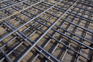 bükülmüş çelik çekiş, yakalama, fotoğrafa yakın çekim.