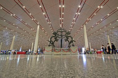 Eski armiller küre modeli, Pekin 'in başkenti uluslararası havaalanı T3 terminal binası, Çin
