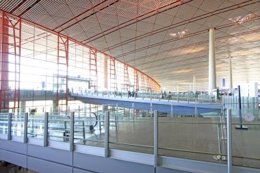 Pekin Başkenti Uluslararası Havaalanı T3 terminal kanalı ve sütunu, Çin