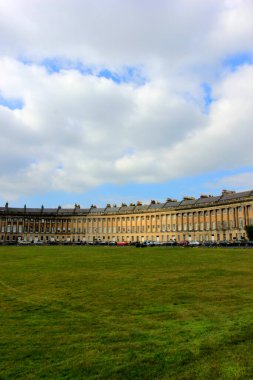 Bath City - 16 Mart: The Royal Crescent bina manzarası, 16 Mart 2016, Bath, İngiltere.